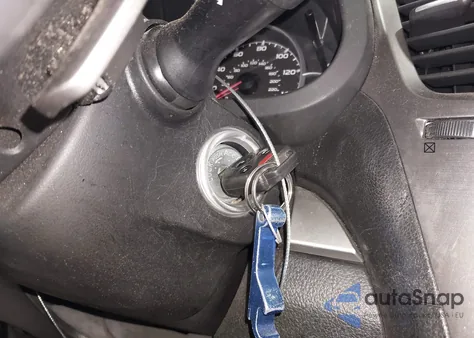 2013 Subaru Outback 2.5I Premium z USA, uszkodzony, nr VIN 4S4BRCCC1D3288746